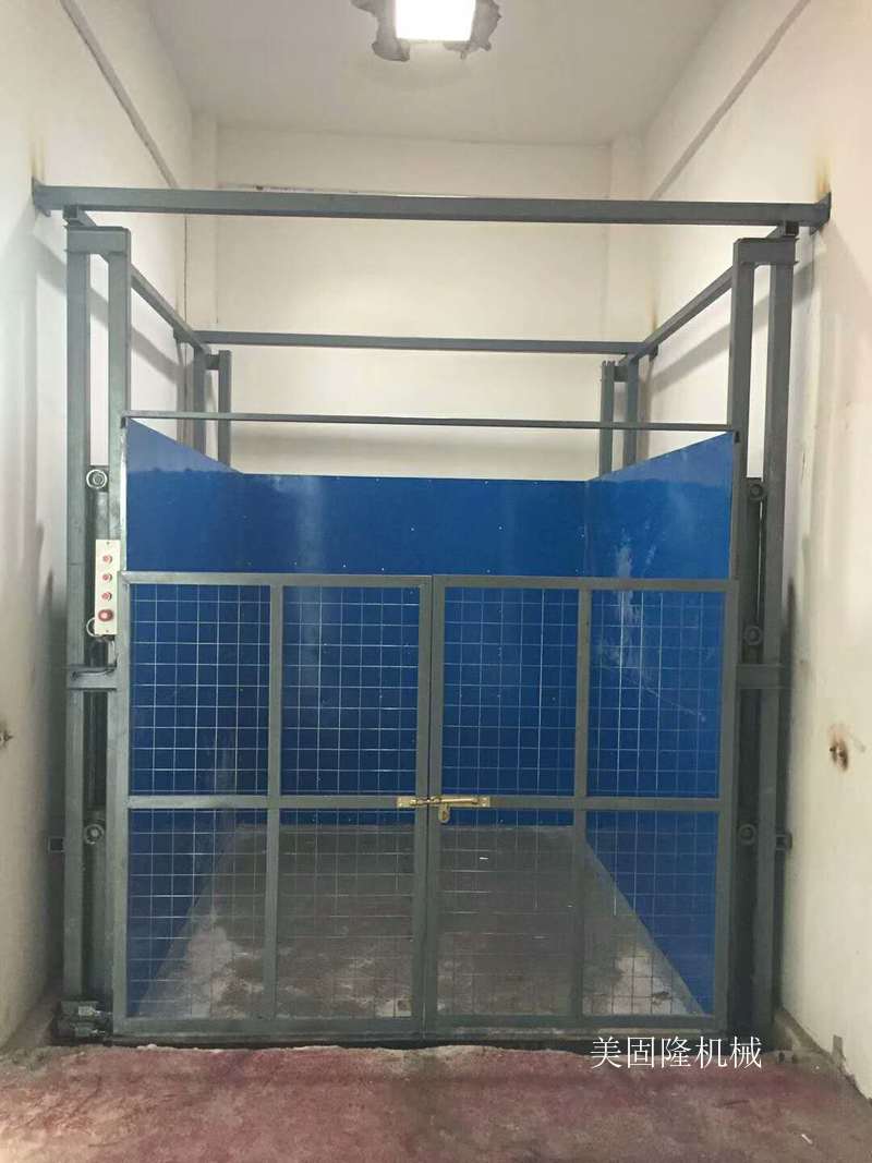 新乡导轨式升降货梯价格