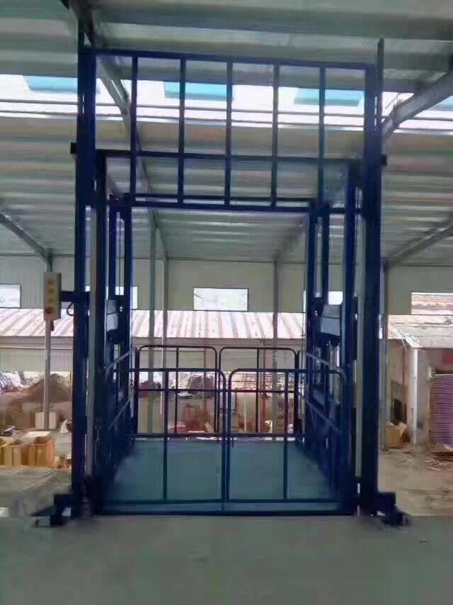 新乡简易货梯