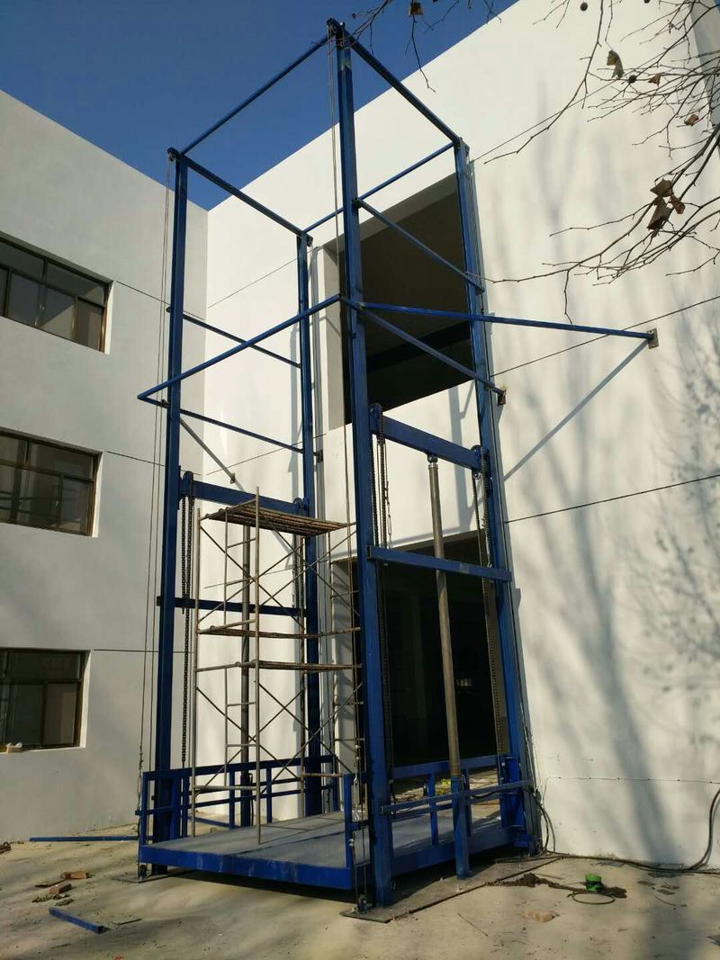 新乡简易升降货梯
